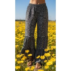 CeCe ditsy floral wide leg palazzo pants black & white size large